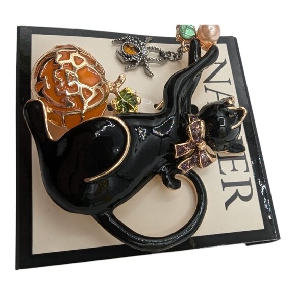 Napier Halloween Brooch Black Cat With Pumpkin & Spider Design Gold Tone Enamel - Picture 3 of 8